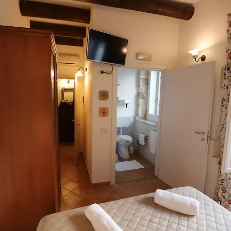 Bed & Breakfast Italiana Magnolia Syracuse