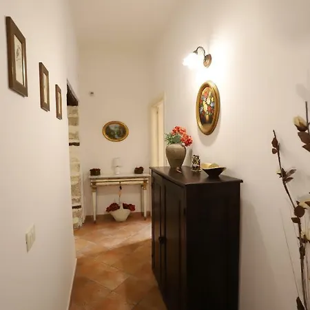 Italiana Magnolia Bed & Breakfast *